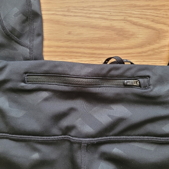 2/$35 NWOT Nike leggings - Picture 5 of 5